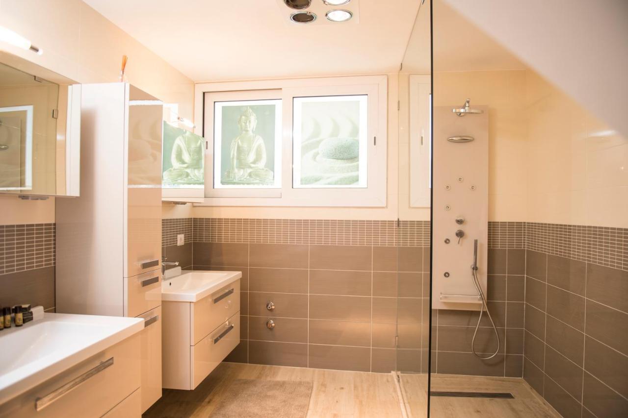 Palazzo Absolem Luxury Apartment Monopoli Bagian luar foto