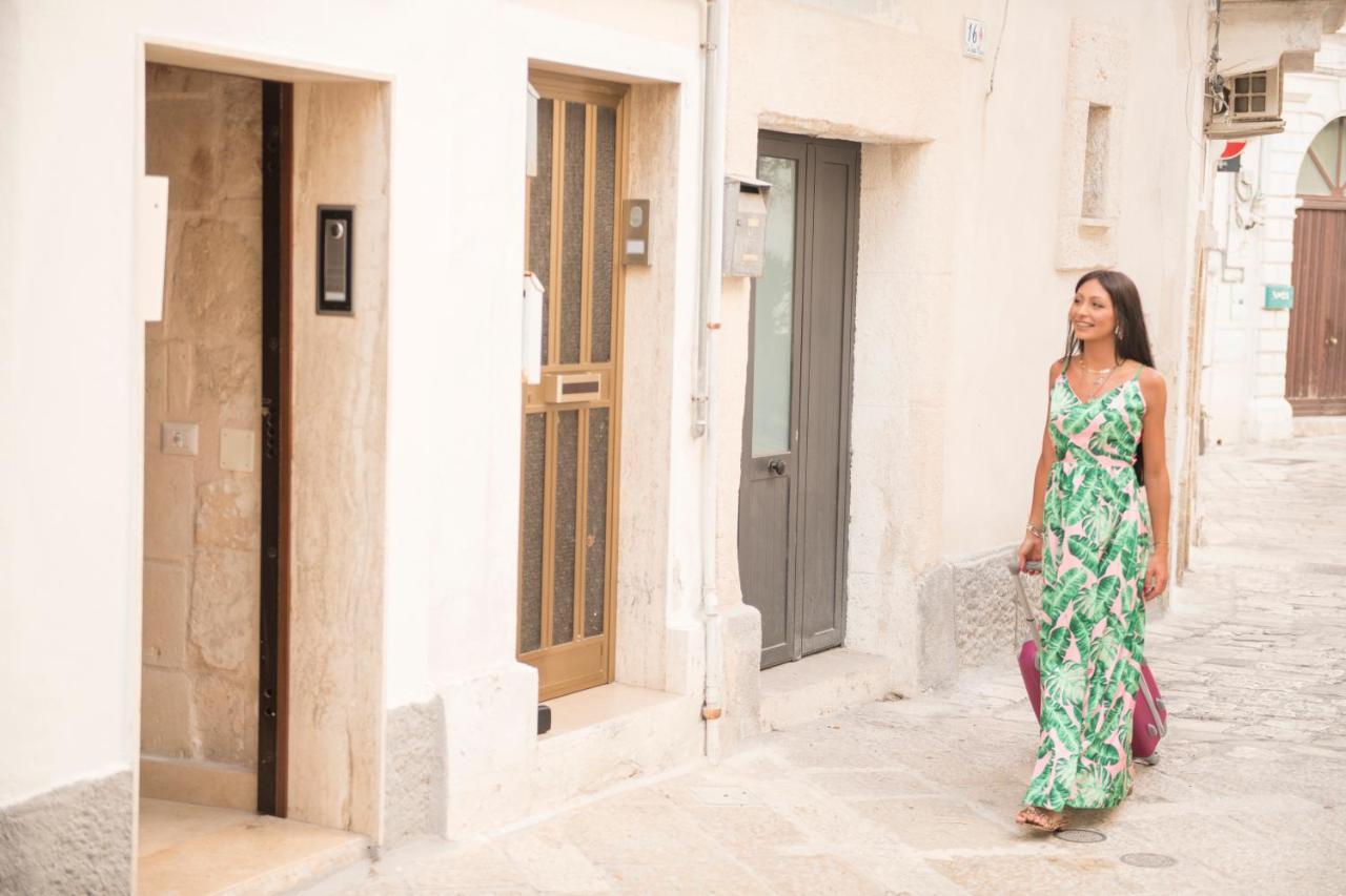 Palazzo Absolem Luxury Apartment Monopoli Bagian luar foto