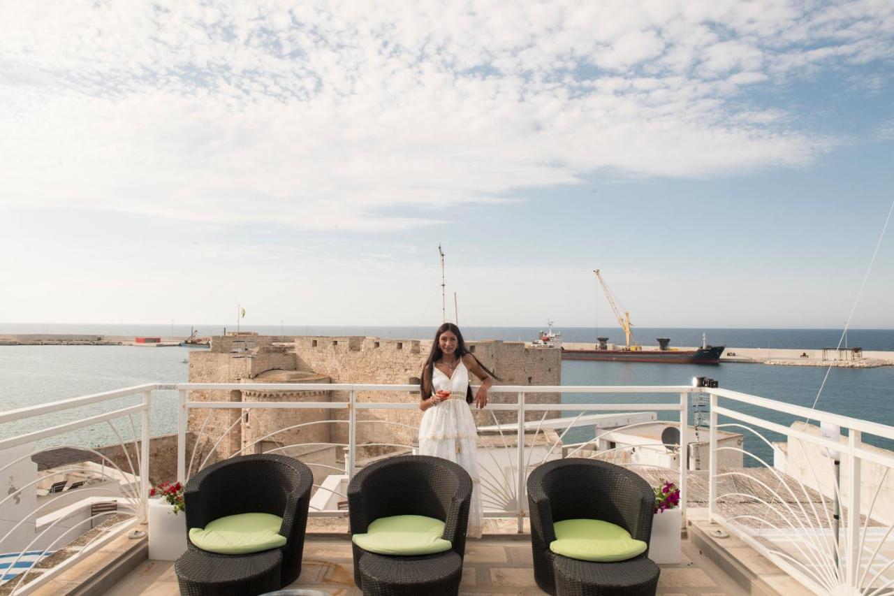 Palazzo Absolem Luxury Apartment Monopoli Bagian luar foto